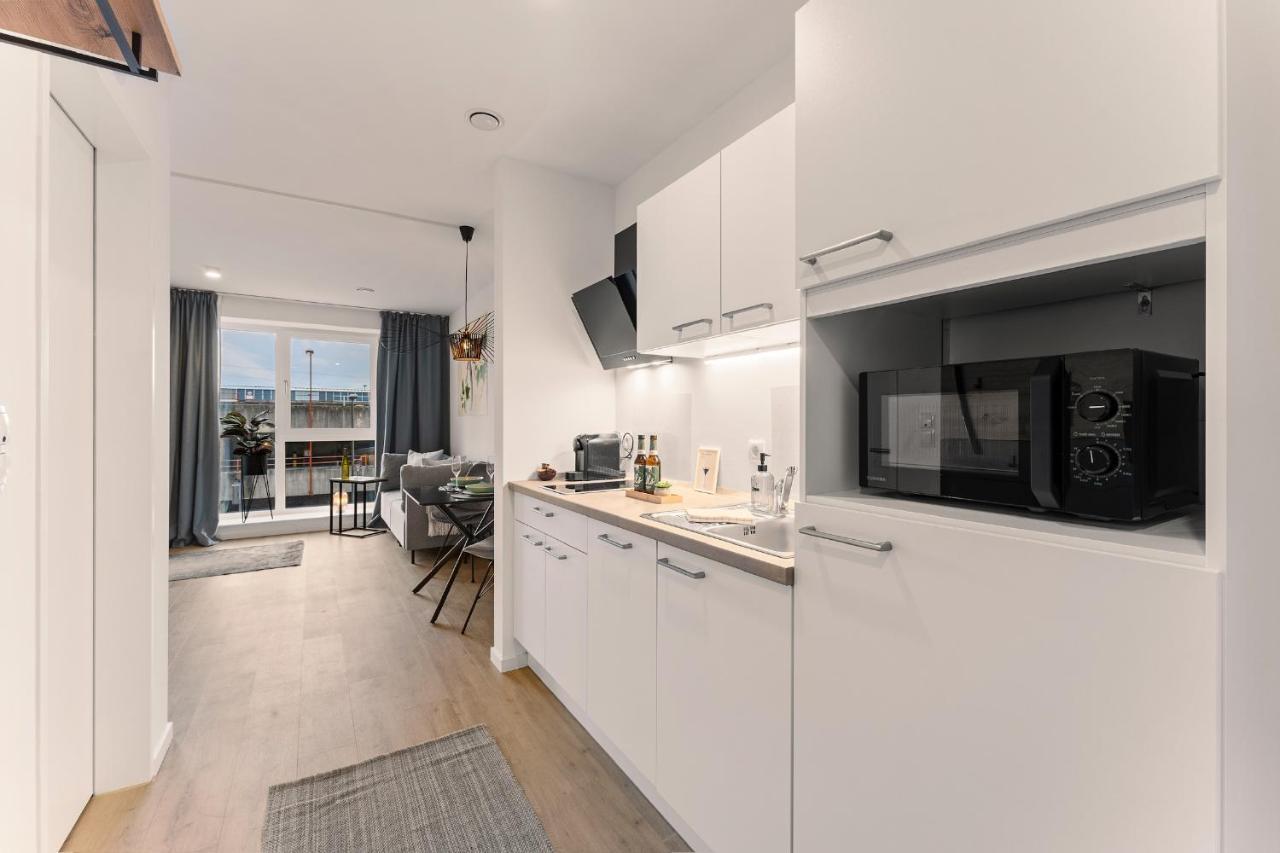 Modernes Apartment Am Gleispark Oldenburg Exteriör bild