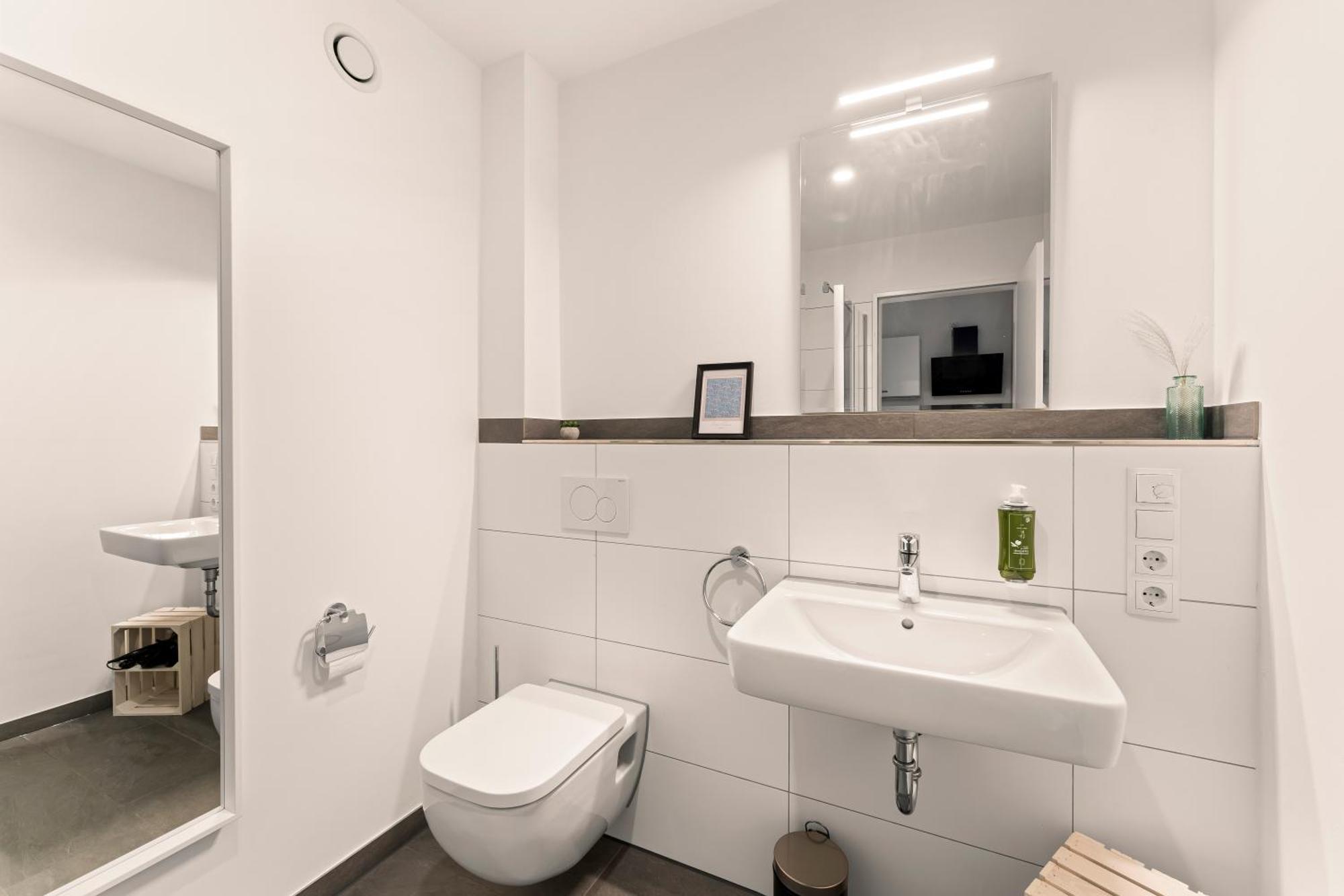 Modernes Apartment Am Gleispark Oldenburg Exteriör bild
